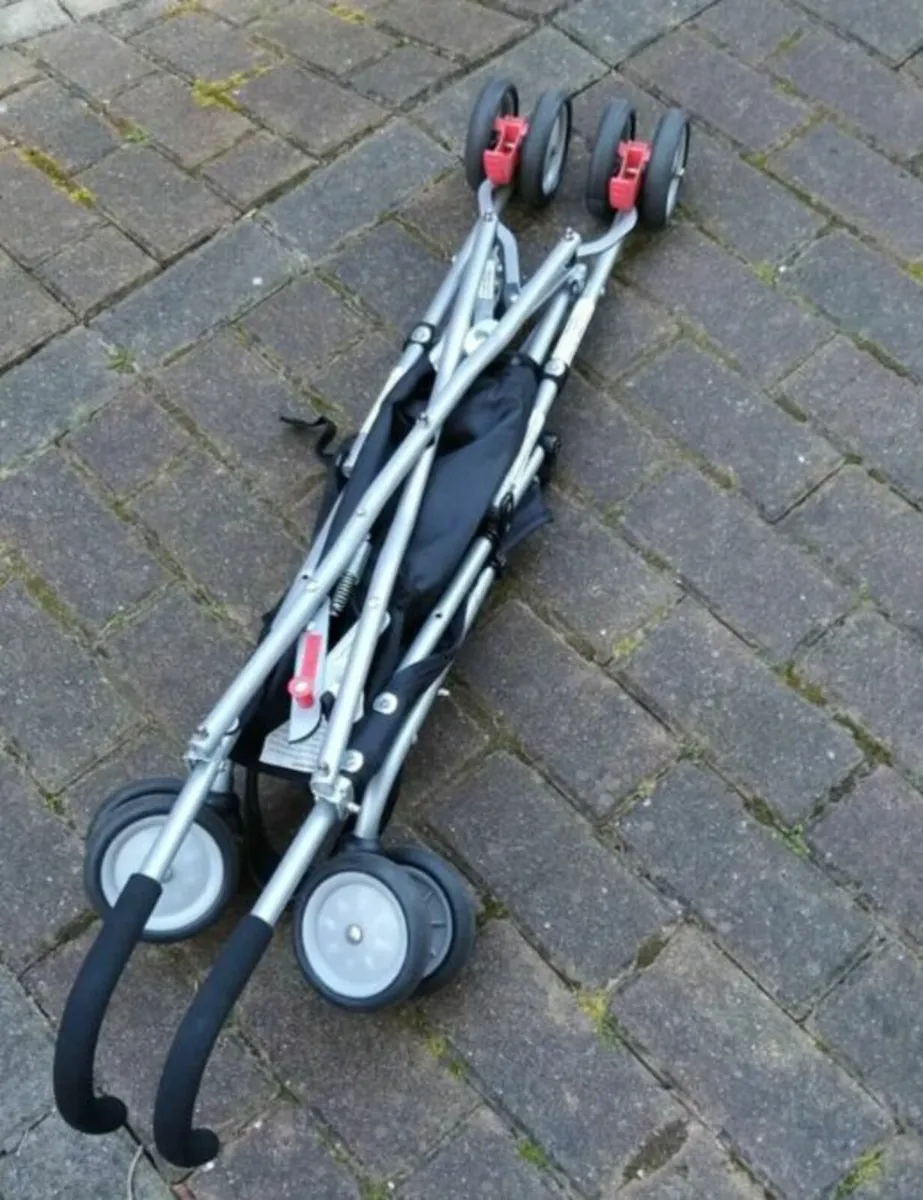 Foldable pushchair - Image 2