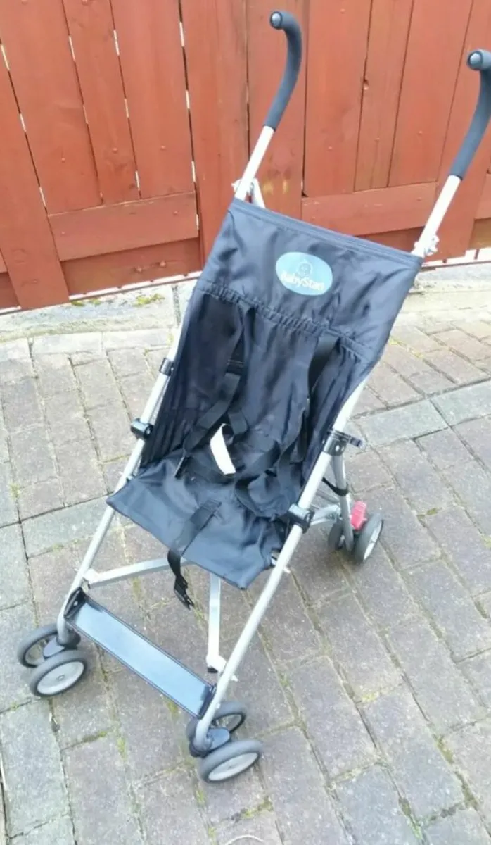 Foldable pushchair - Image 1