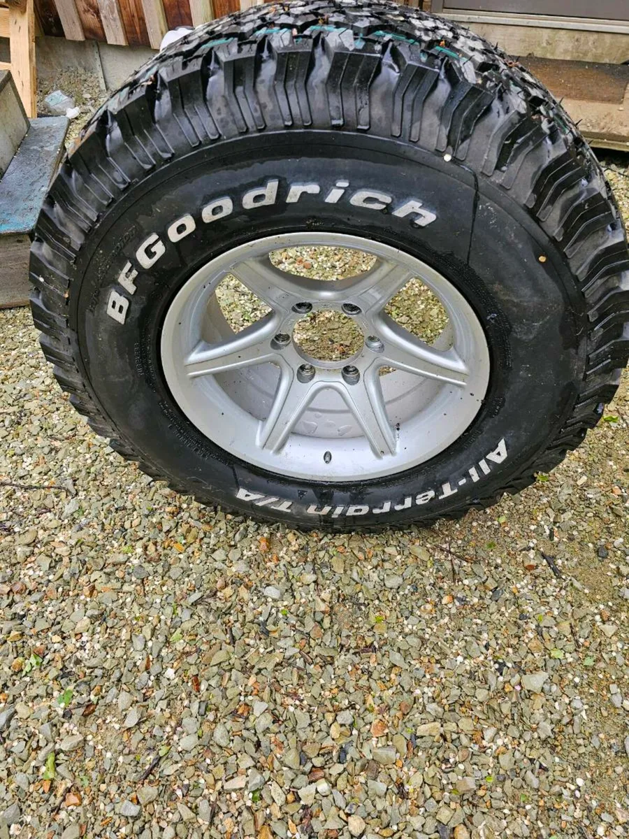 4x4 Alloy Wheels & Tyres - Image 1