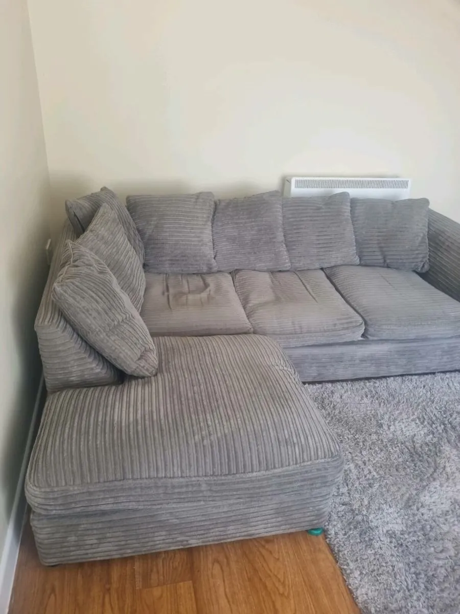 L shape sofa + arm chair - Image 3