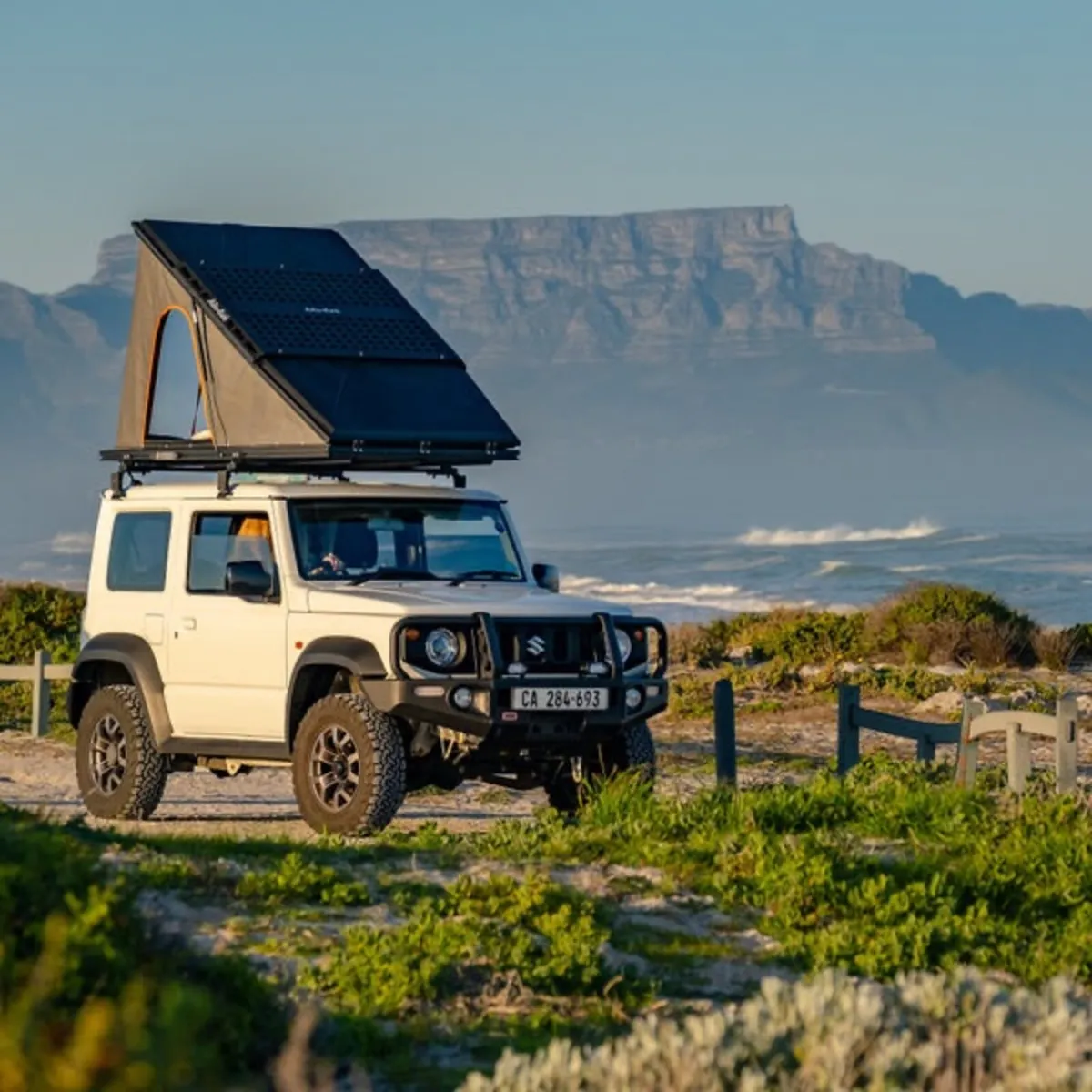 Alu-Cab LT50 Roof Tent - Image 1