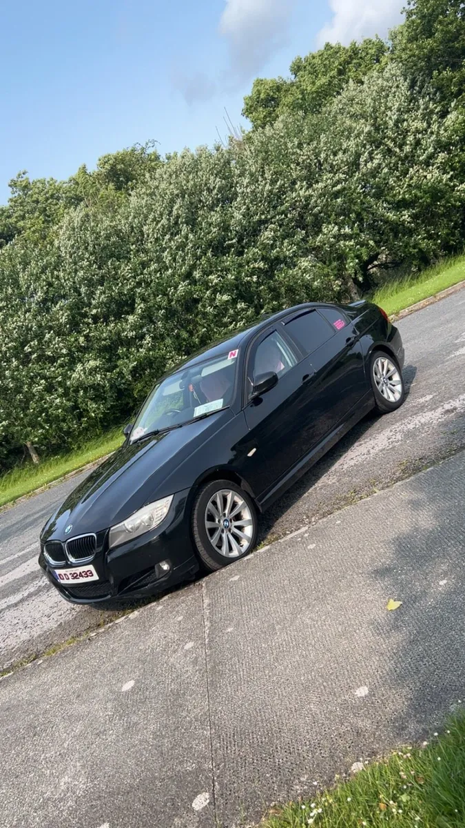 BMW 318D - Image 3