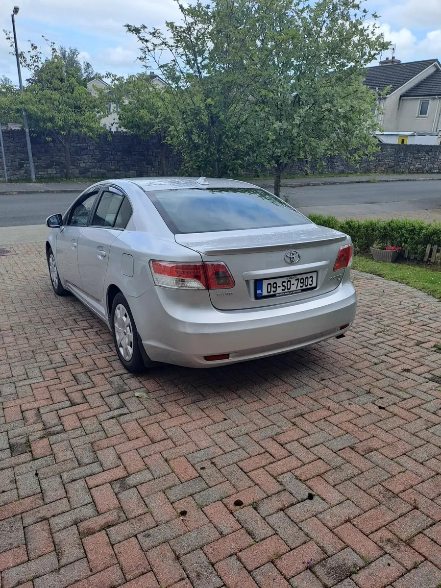 Toyota Avensis 2009 - Image 3