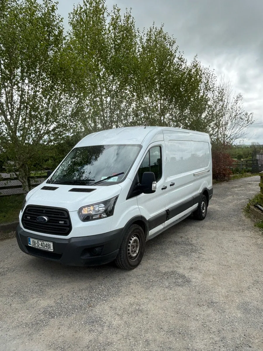 2019 ford transit - Image 2