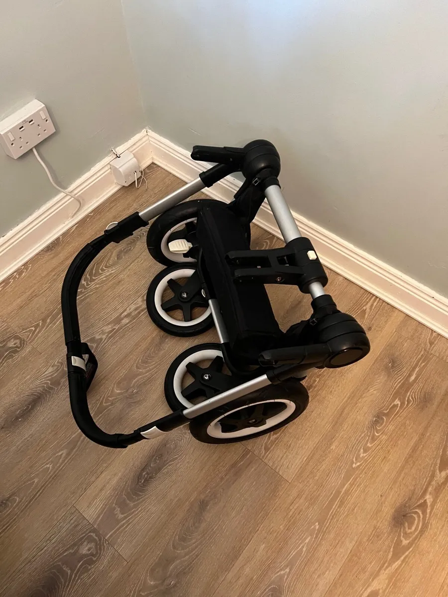 Bugaboo Donkey Twin Fully Refurbished - Image 4
