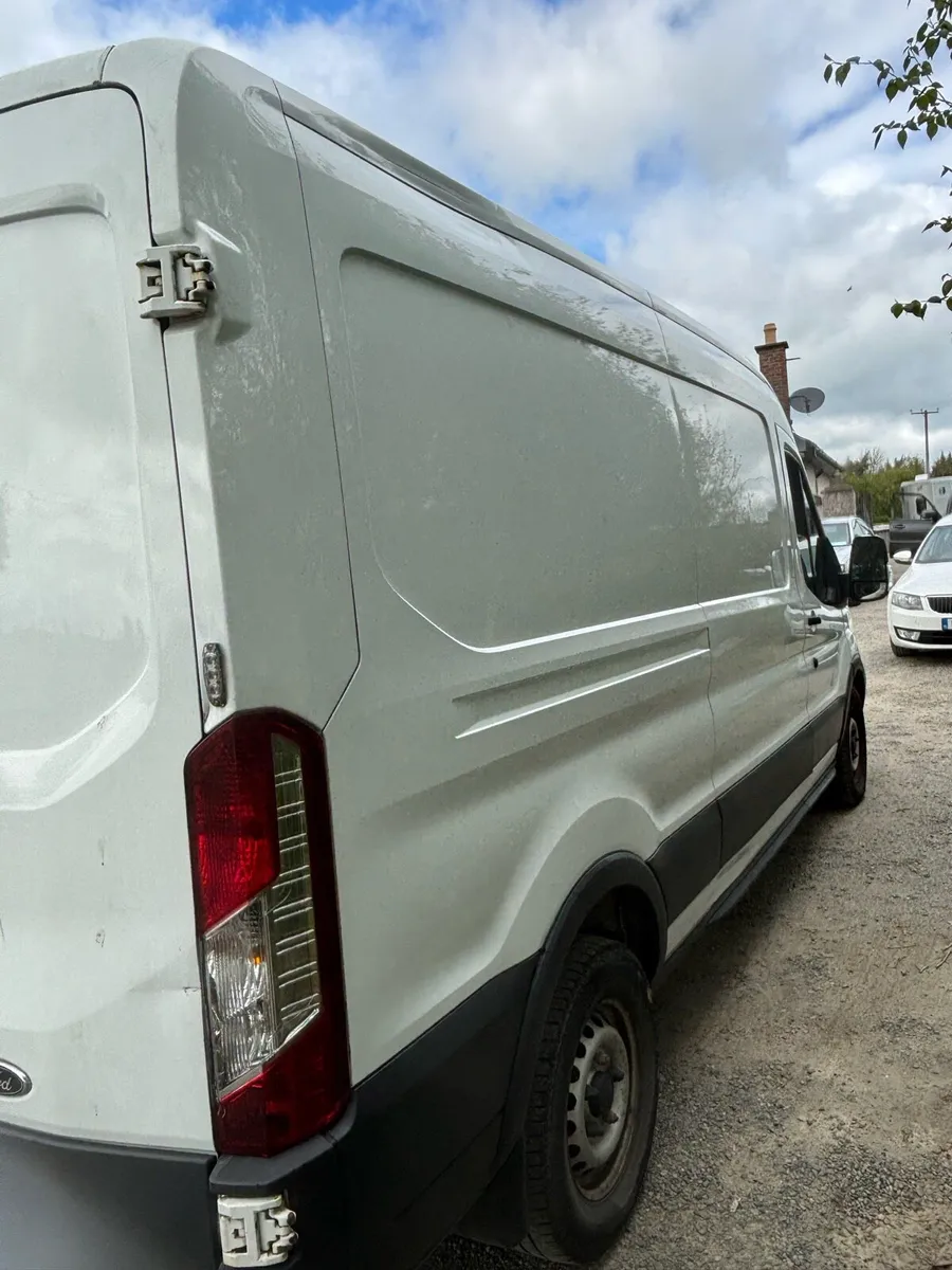 2019 ford transit - Image 4