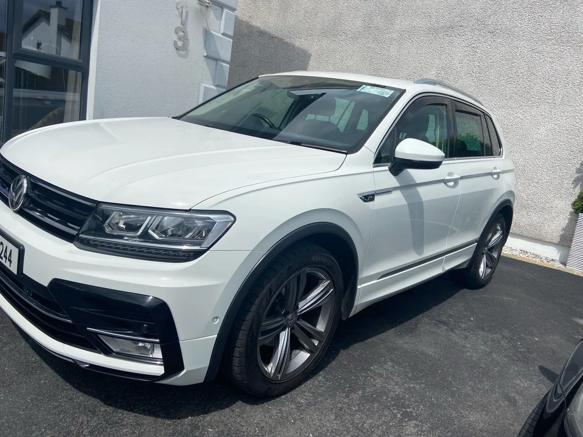 Volkswagen Tiguan RLine - Image 2