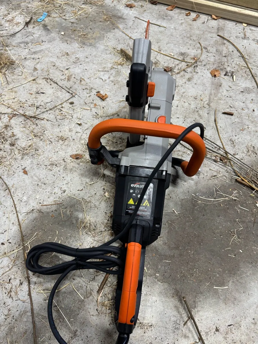 Concrete saw - Image 3