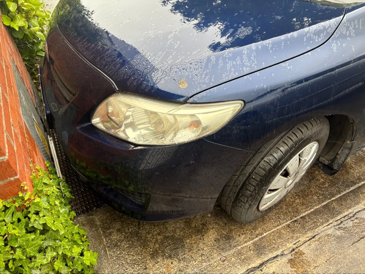 Toyota Corolla 2008 - Image 4