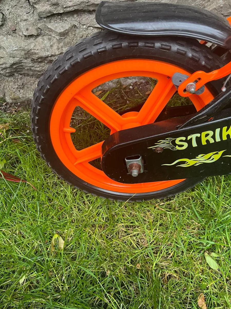 Fantastic Strike 14 Bike - Image 3