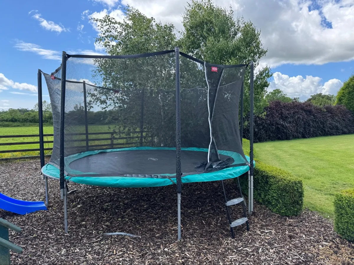 Berg Trampoline - Image 2
