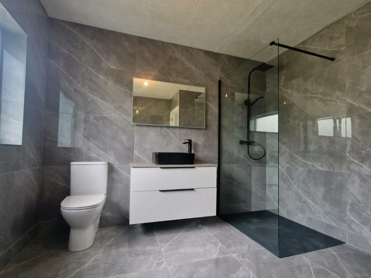 Tiler available - Image 2