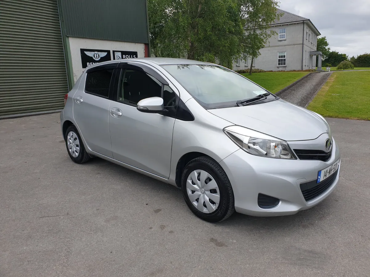 Toyota Vitz 2014/AUTO/1.3PETROL/ALARM/IMMOBILISER - Image 3