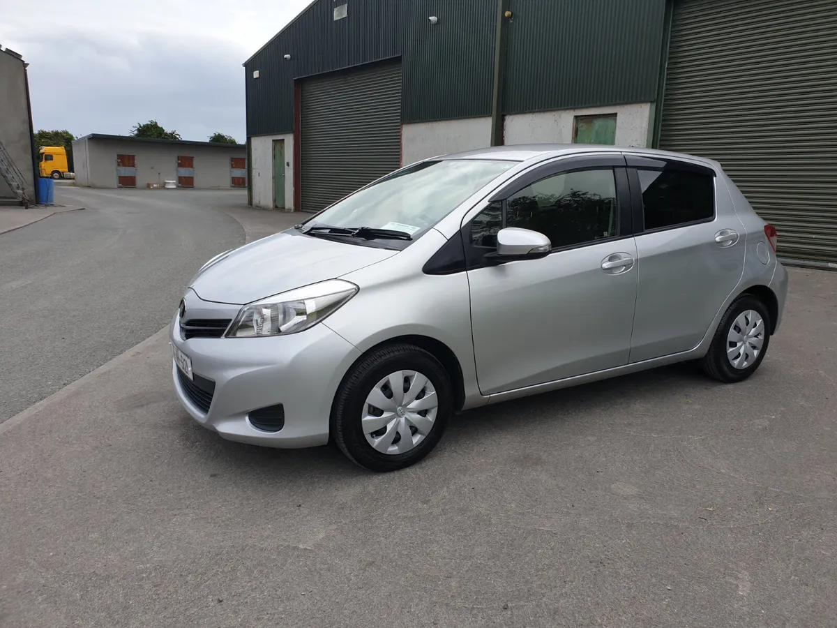 Toyota Vitz 2014/AUTO/1.3PETROL/ALARM/IMMOBILISER - Image 4