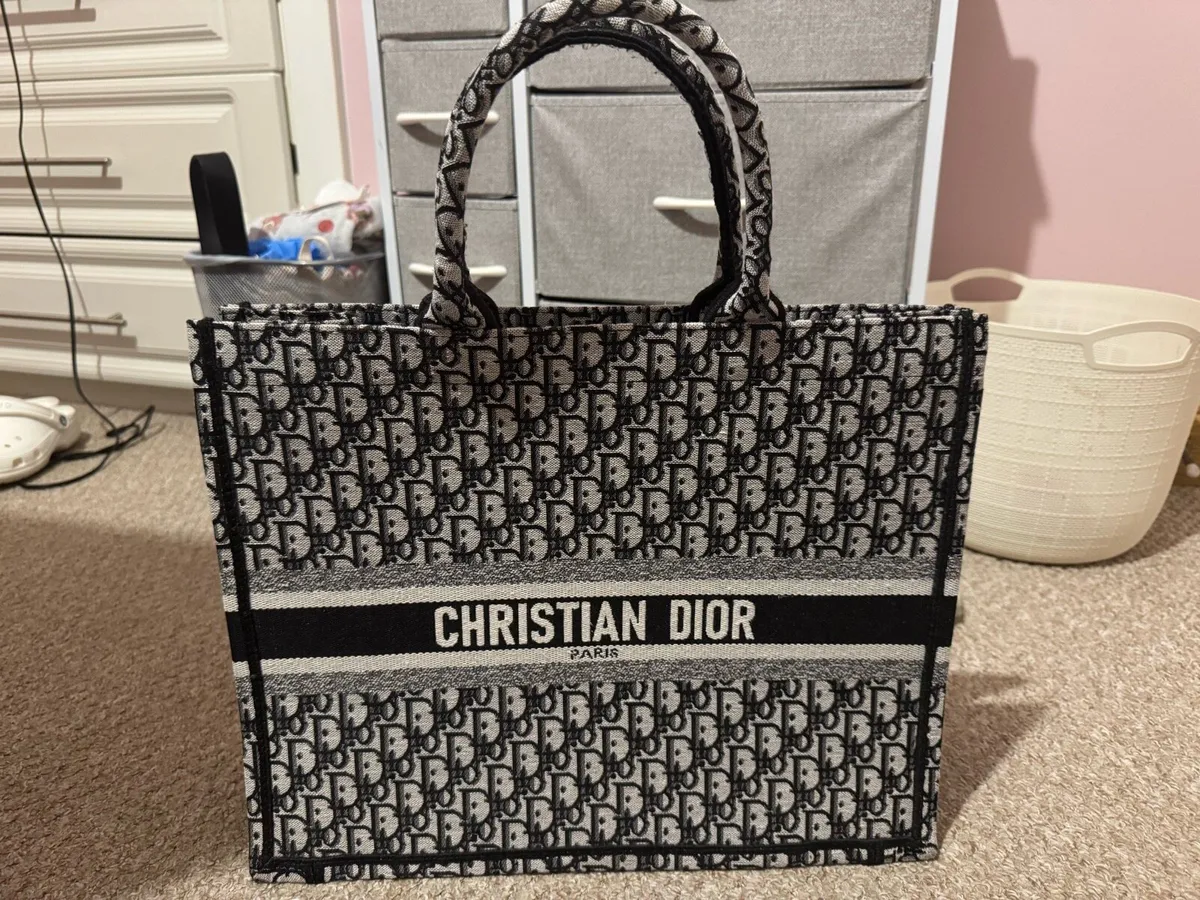 Christian Dior Bags - Image 4