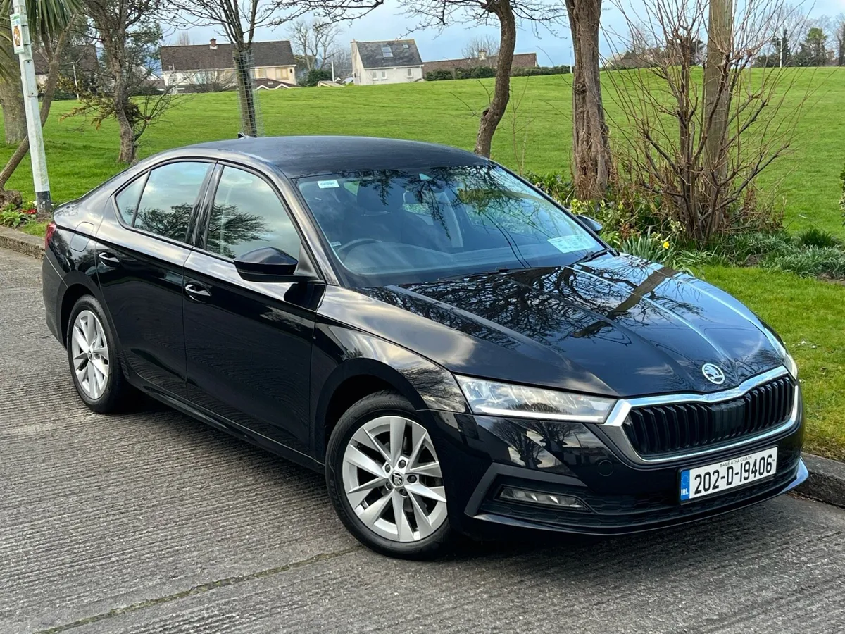 202 SKODA OCTAVIA 2.0 DIESEL AUTOMATIC NEW SHAPE - Image 2