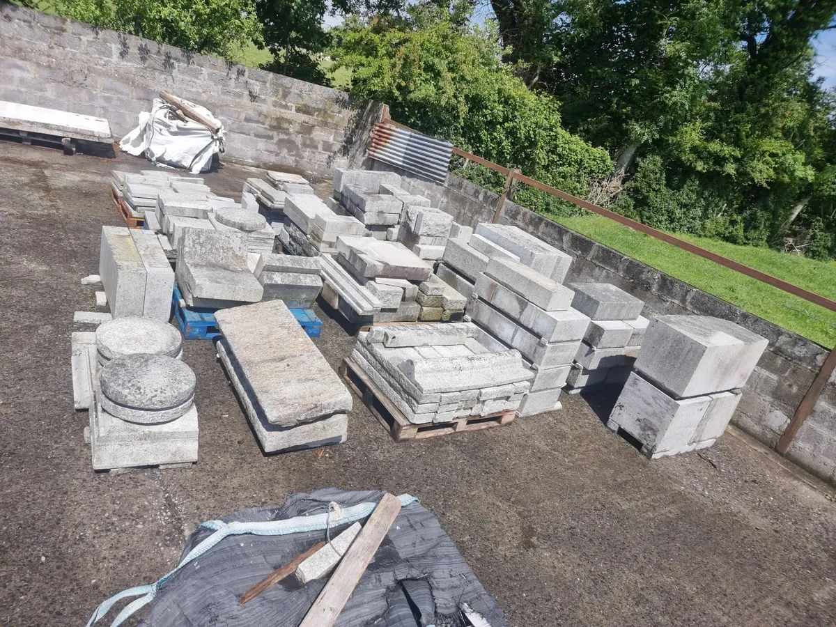 Ballyknockan Granite. - Image 2