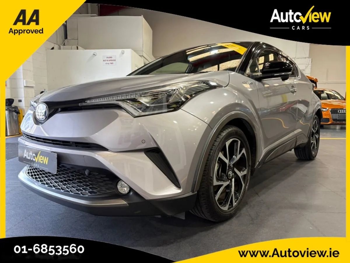 Toyota C-HR Two Tone 1.8 Self-charging Hybrid. AA - Image 4