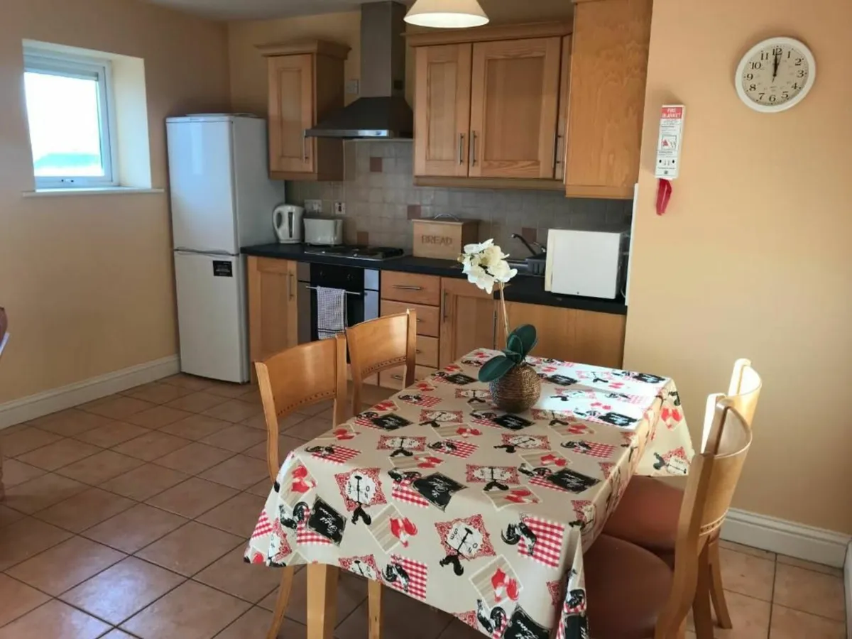 Room or apartment to let in Tralee for summer 2025 - Image 2