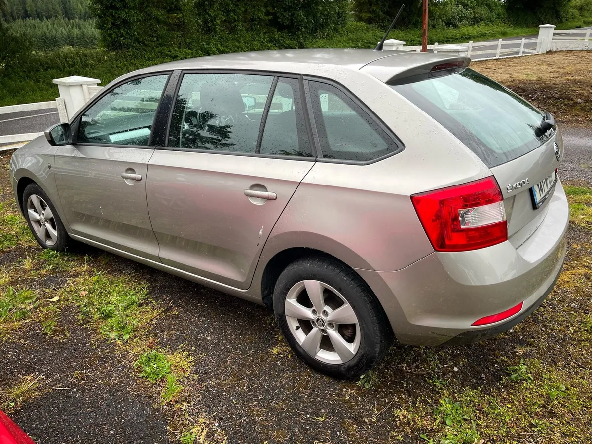 Skoda Rapid Low Milage - Image 4