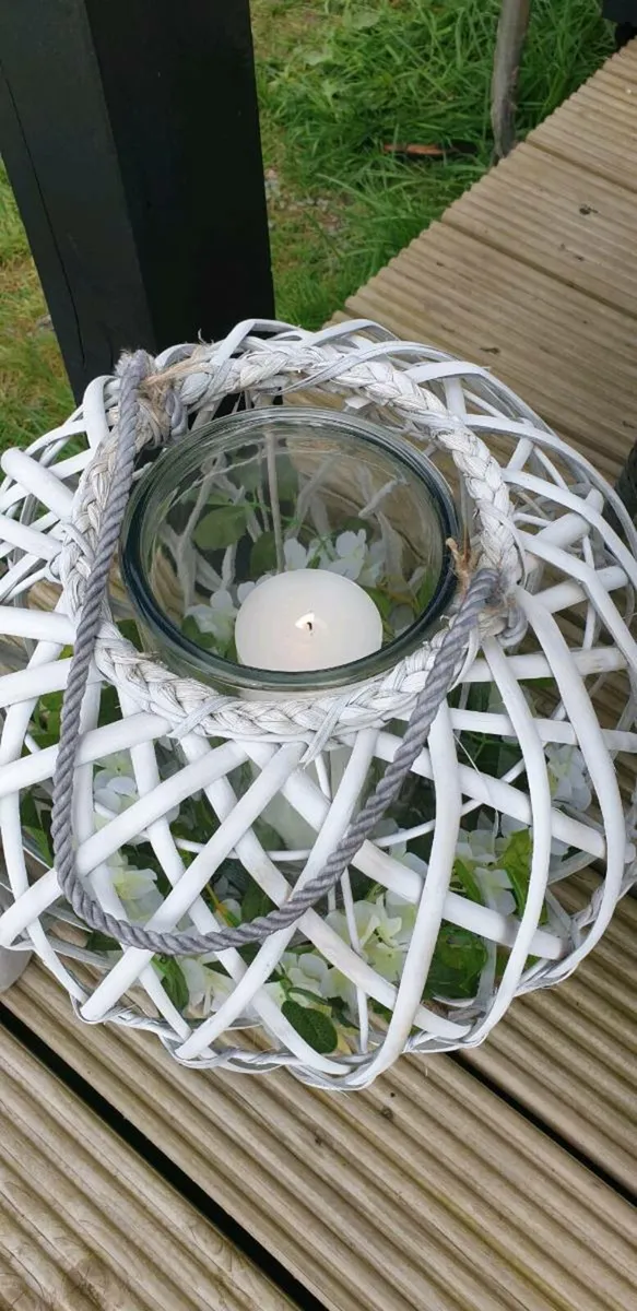 Wicker lanterns - Image 2
