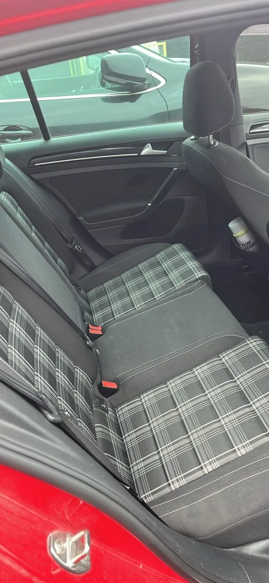 Golf GTD - Image 2