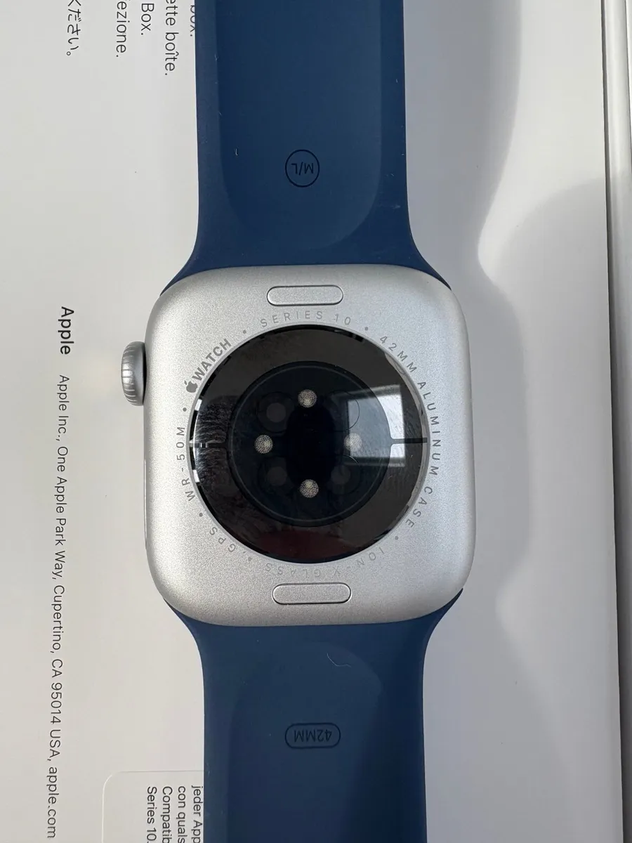 Apple Watch Series 10 - Image 3