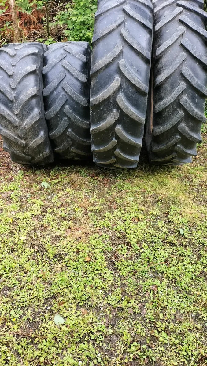 Tractor tyres - Image 1