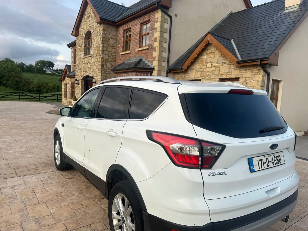 Ford Kuga 2017 - Image 2