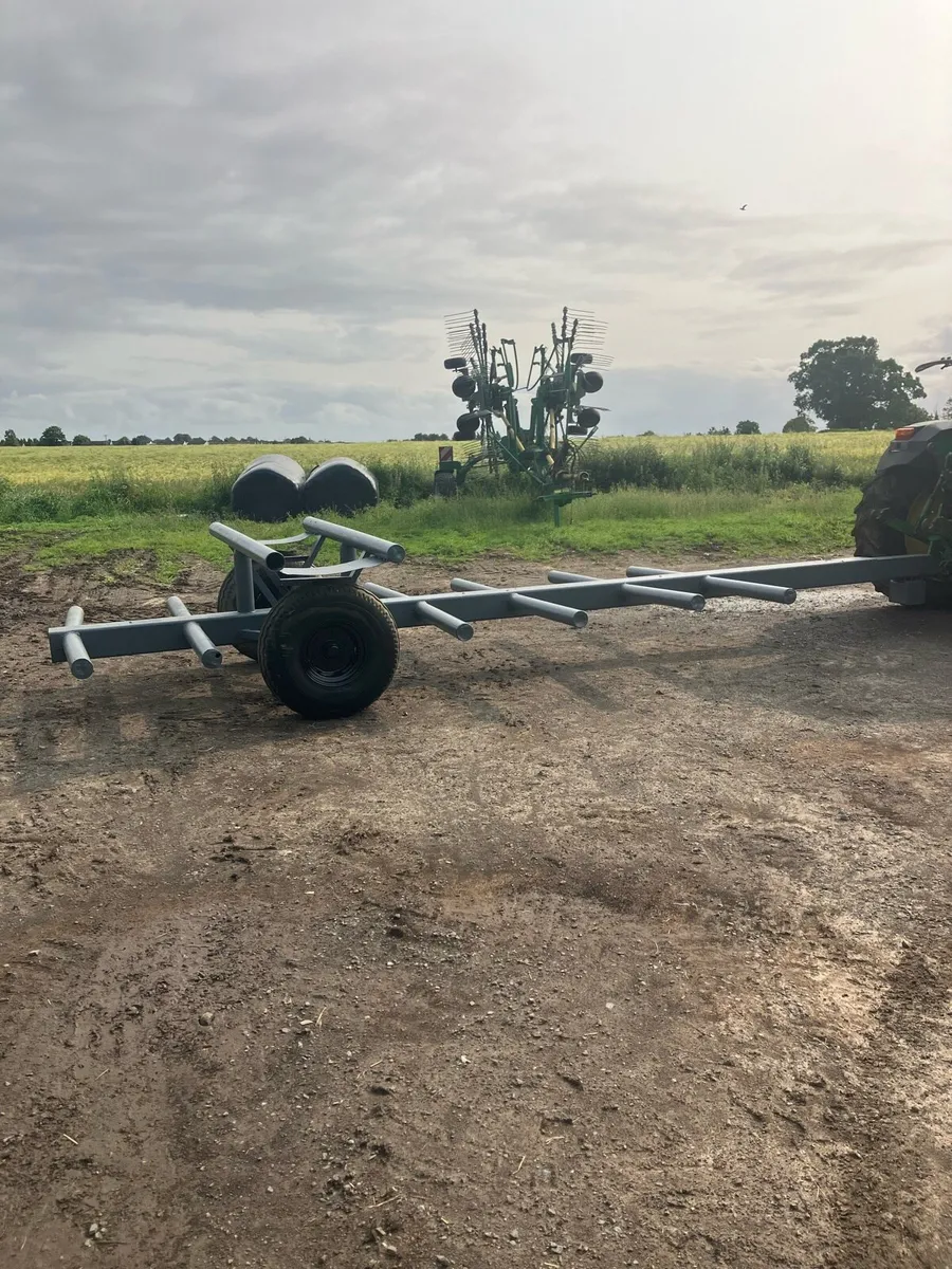 Bale trailer - Image 2