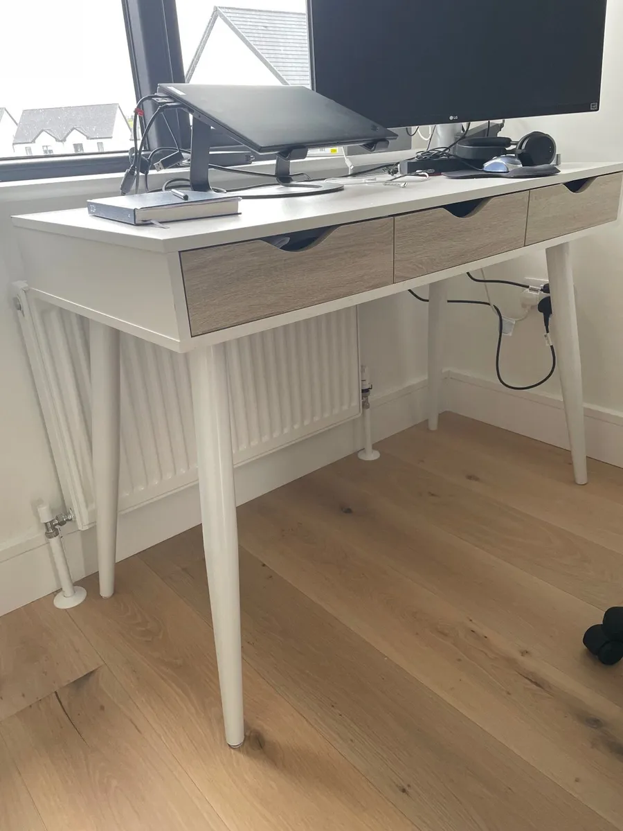 Office desk
