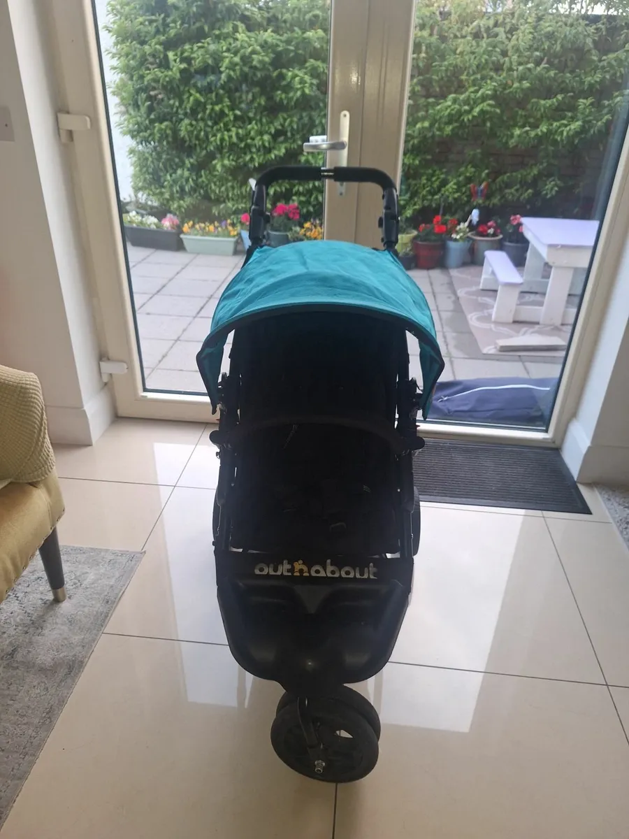 Out 'n' about little nipper buggy - Image 3