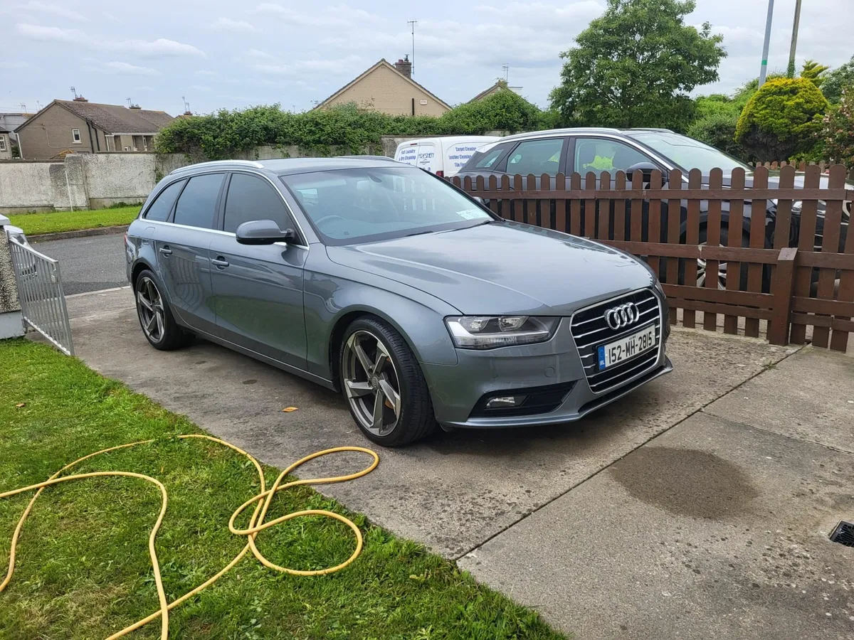 Audi A4 2015 - Image 2