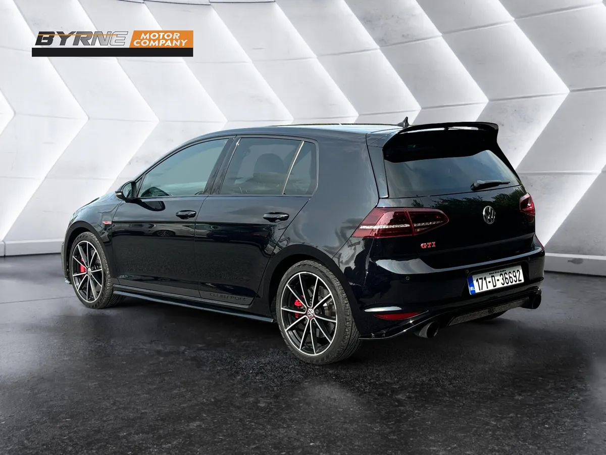 VOLKSWAGEN GOLF 2.0 GTI CLUBSPORT DSG, 2017 - Image 4