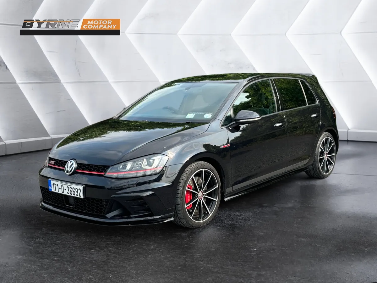 VOLKSWAGEN GOLF 2.0 GTI CLUBSPORT DSG, 2017 - Image 1