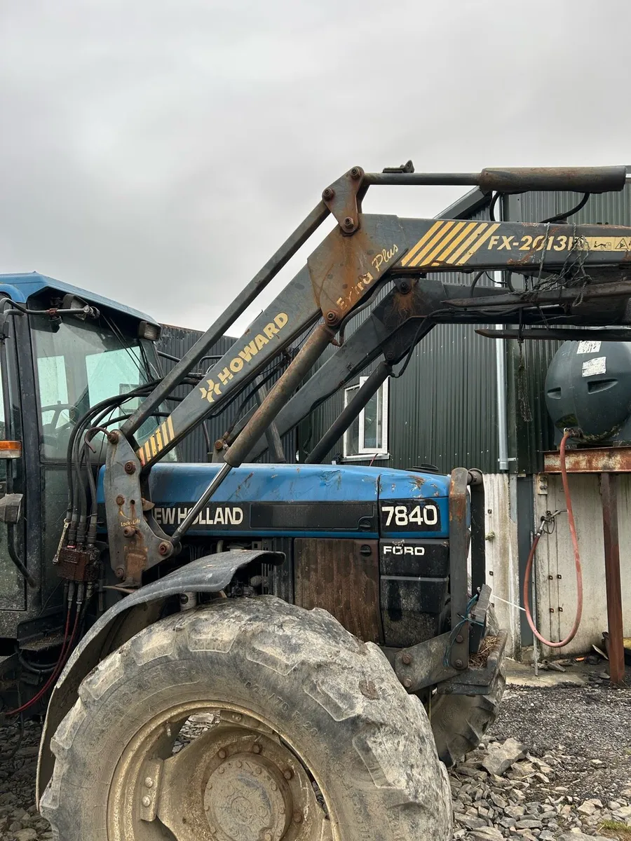Howard front loader - Image 3