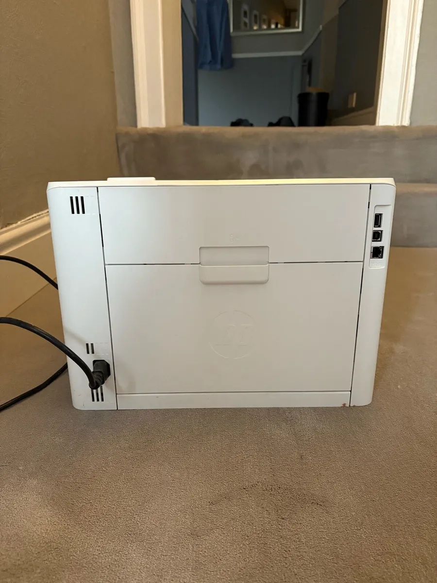 HP Color LaserJet Pro M452nw printer - Image 2