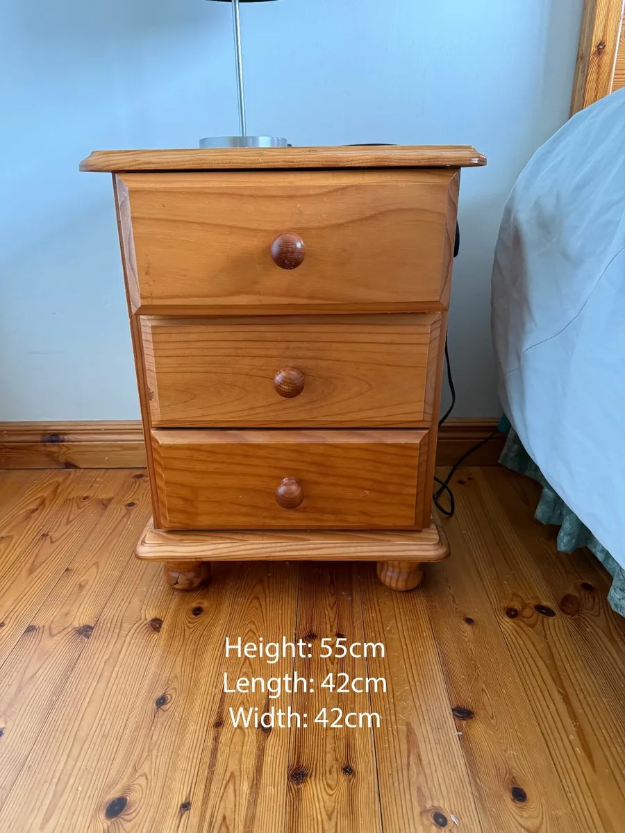 2 Pine Bedside Lockers with Drawers - Image 1