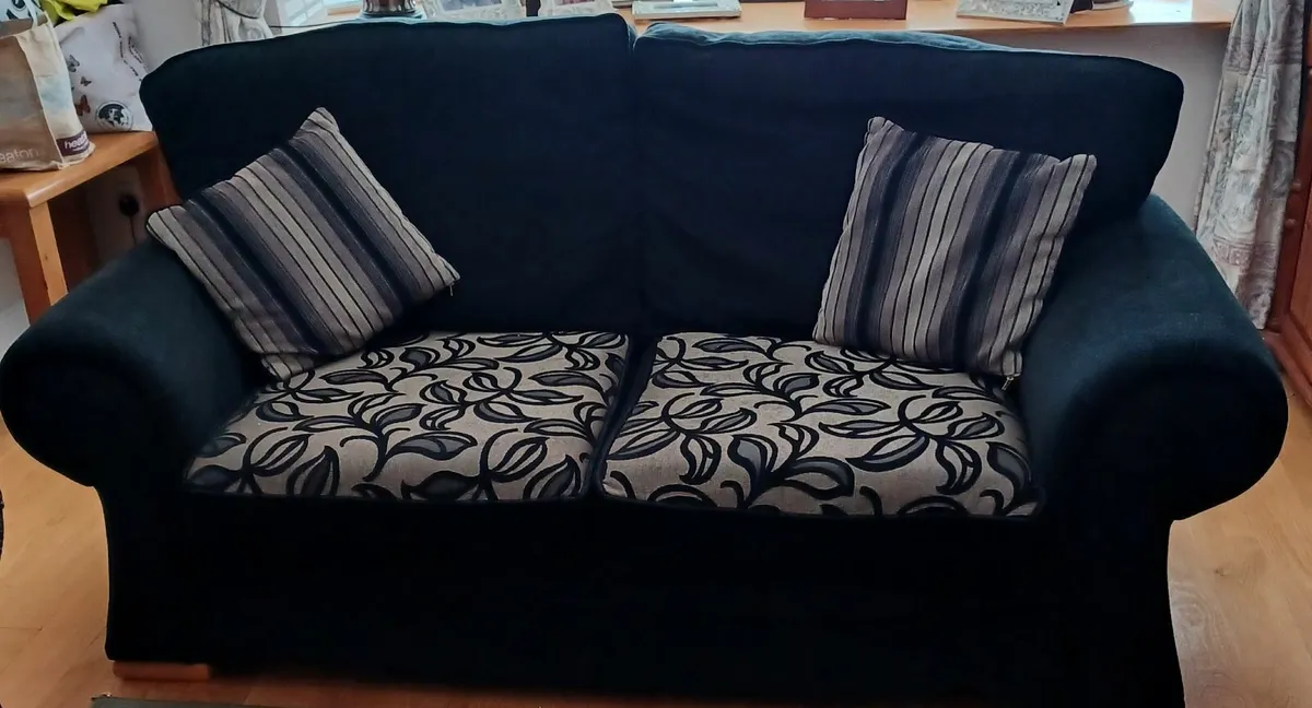 Two 2.5 Sofas - Image 2