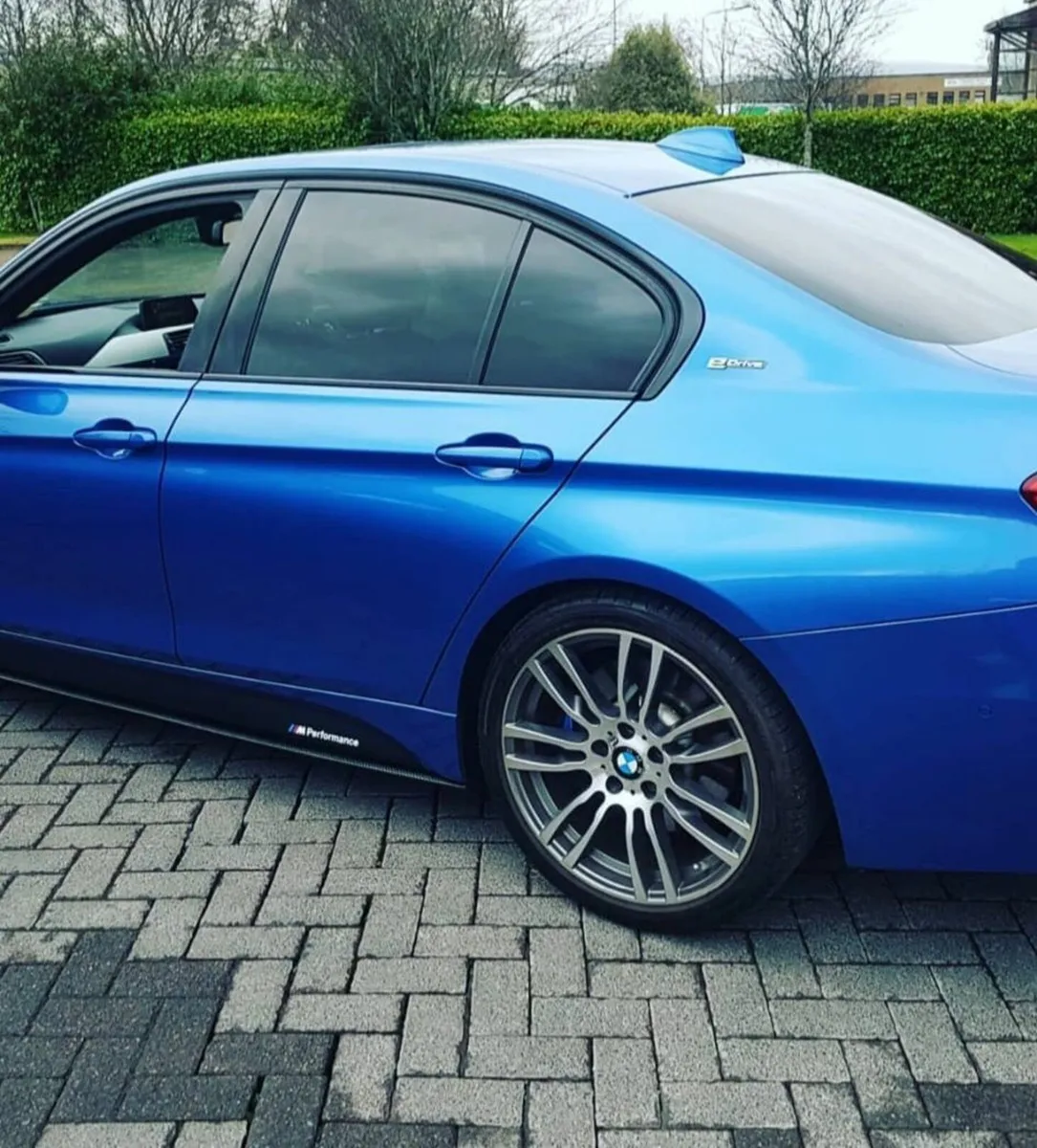 BMW 3-Series 2016 - Image 4