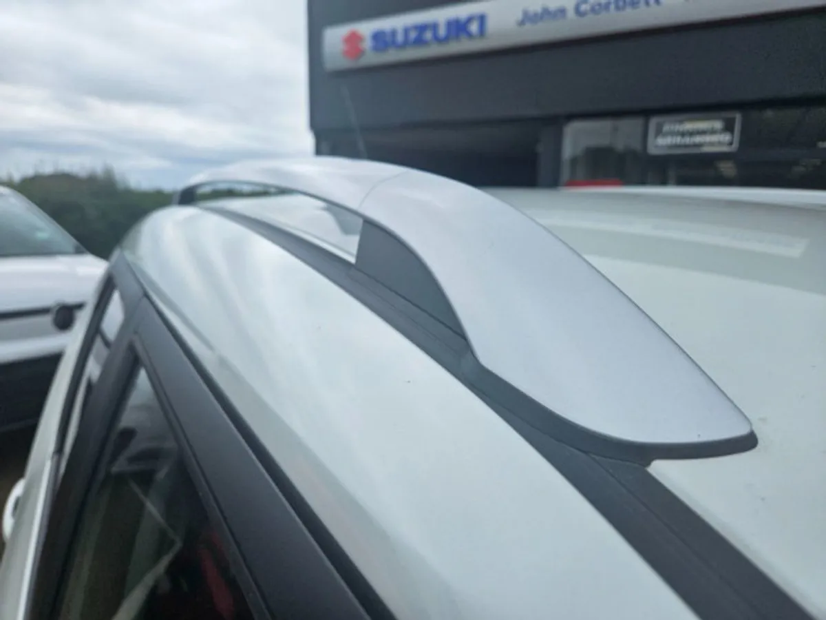 Suzuki Ignis 1 2 Dualjet Hybrid SZ5 A - Image 4