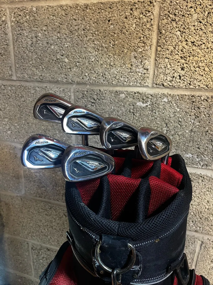 Mizuno JPX 825 Pro Irons - Image 1