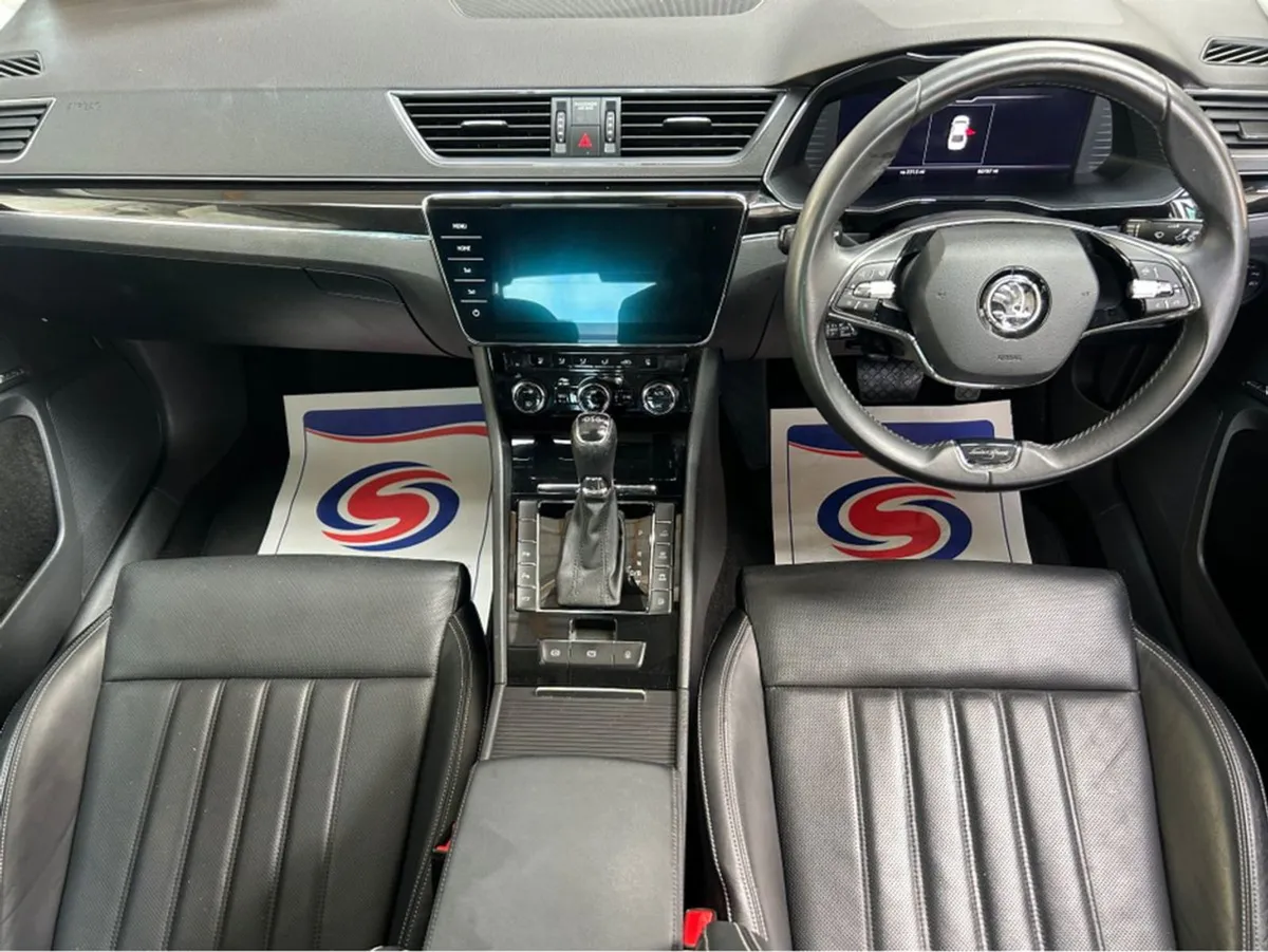 Skoda Superb Laurin Klemet Plug in Hybrid - Image 2