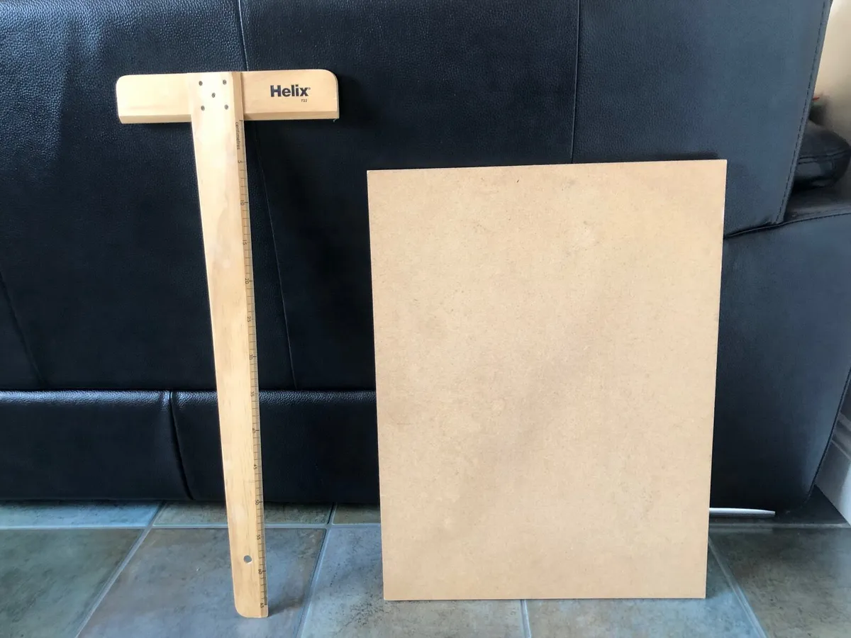 Student’s school accessories - Image 1