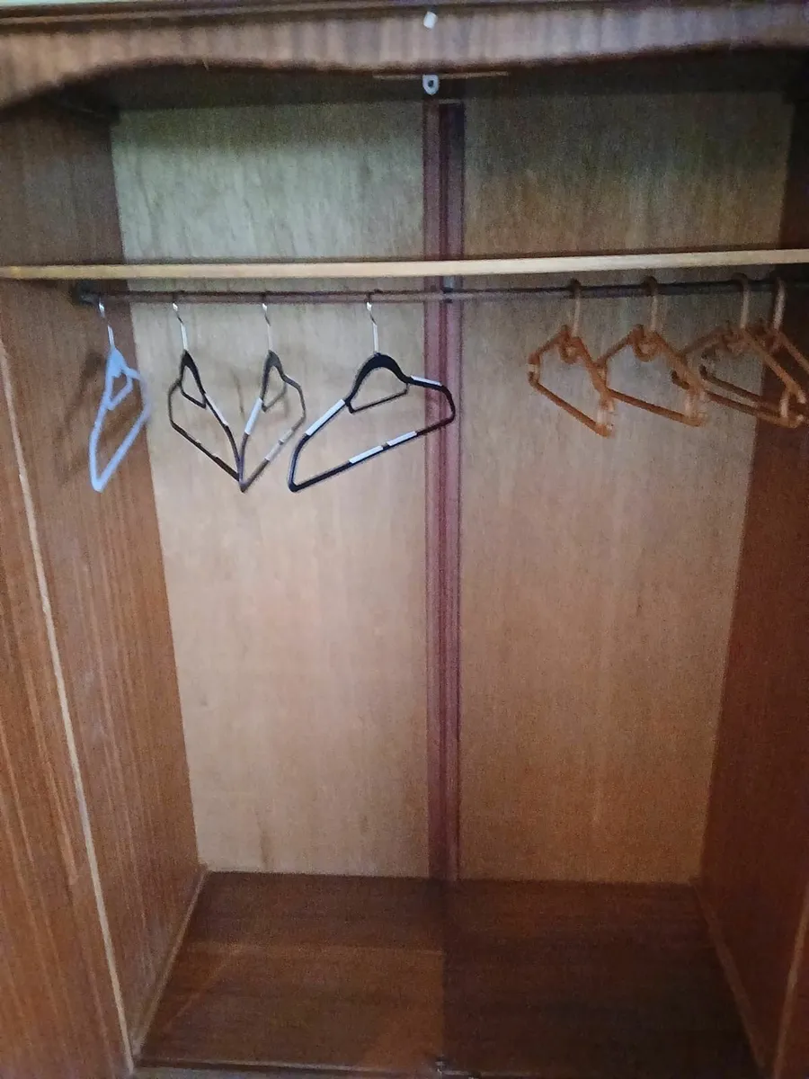 Vintage Style Wardrobe, Dresser & Drawers Set - Image 2