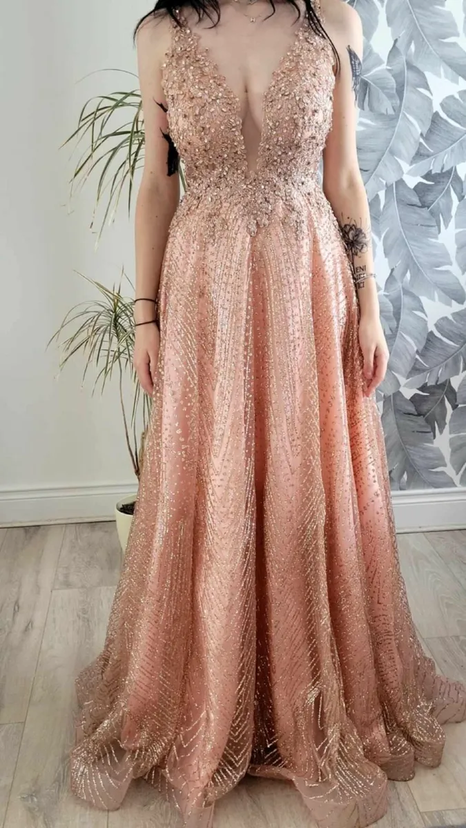 Debs dress - Image 2