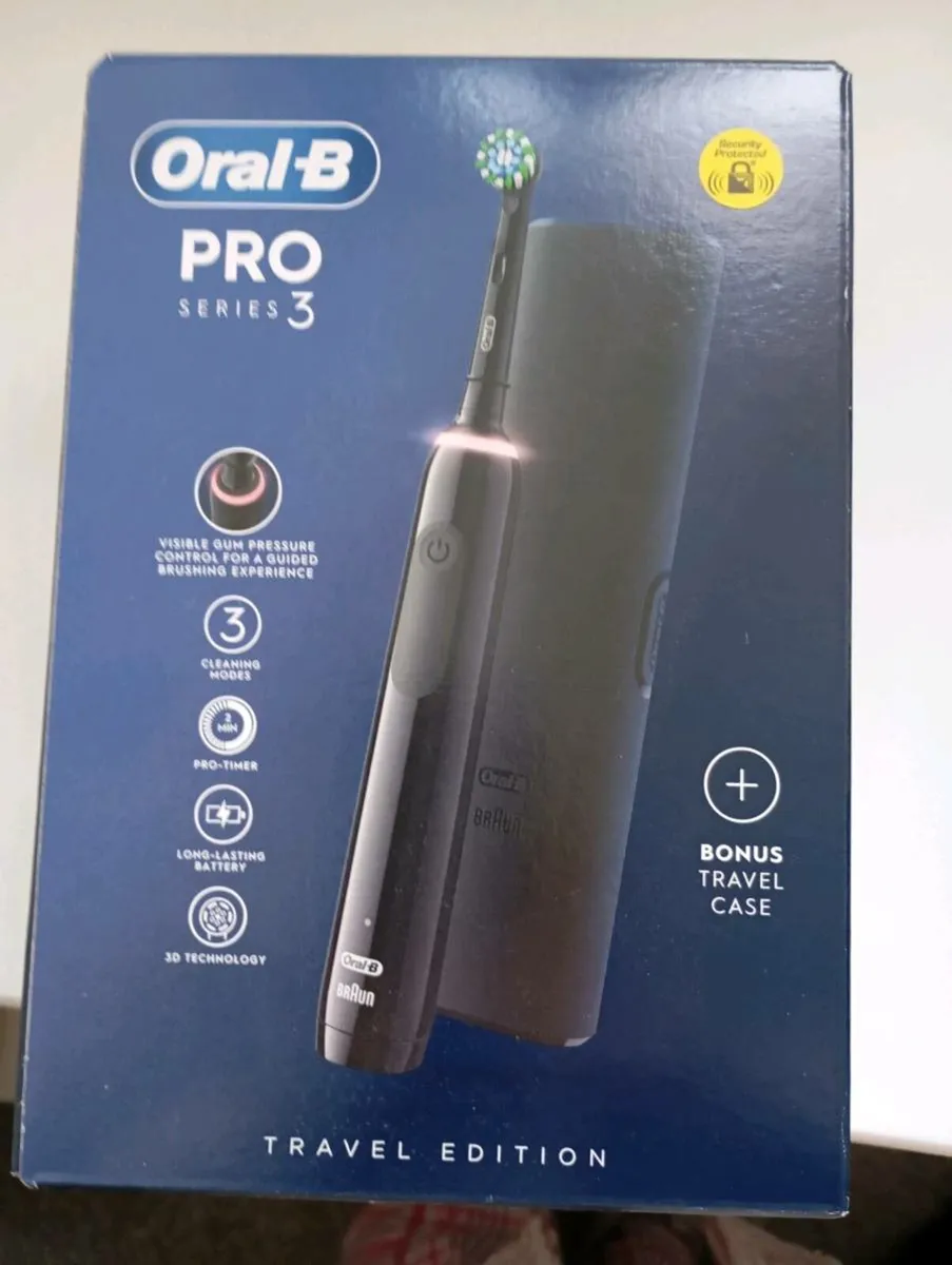 Oral B Pro Series 3 Electric toothbrush - Image 2
