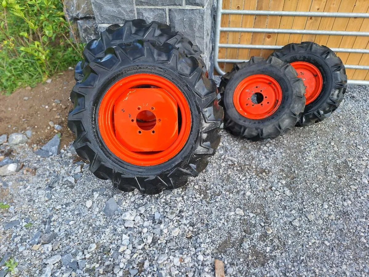 Bridgestone full set 9.5/18 - Image 1