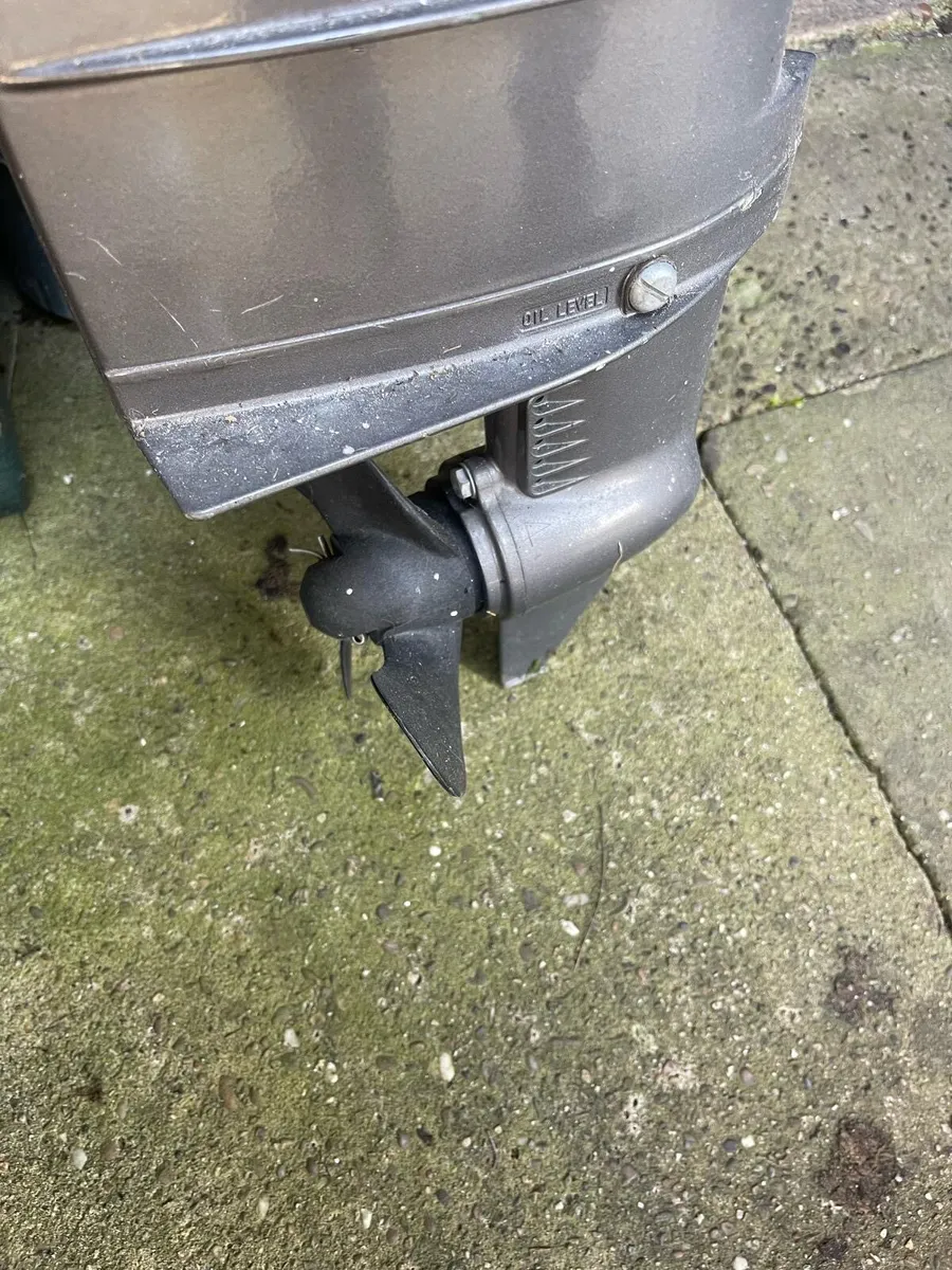 Tohatsu 3.5hp outboard - Image 3