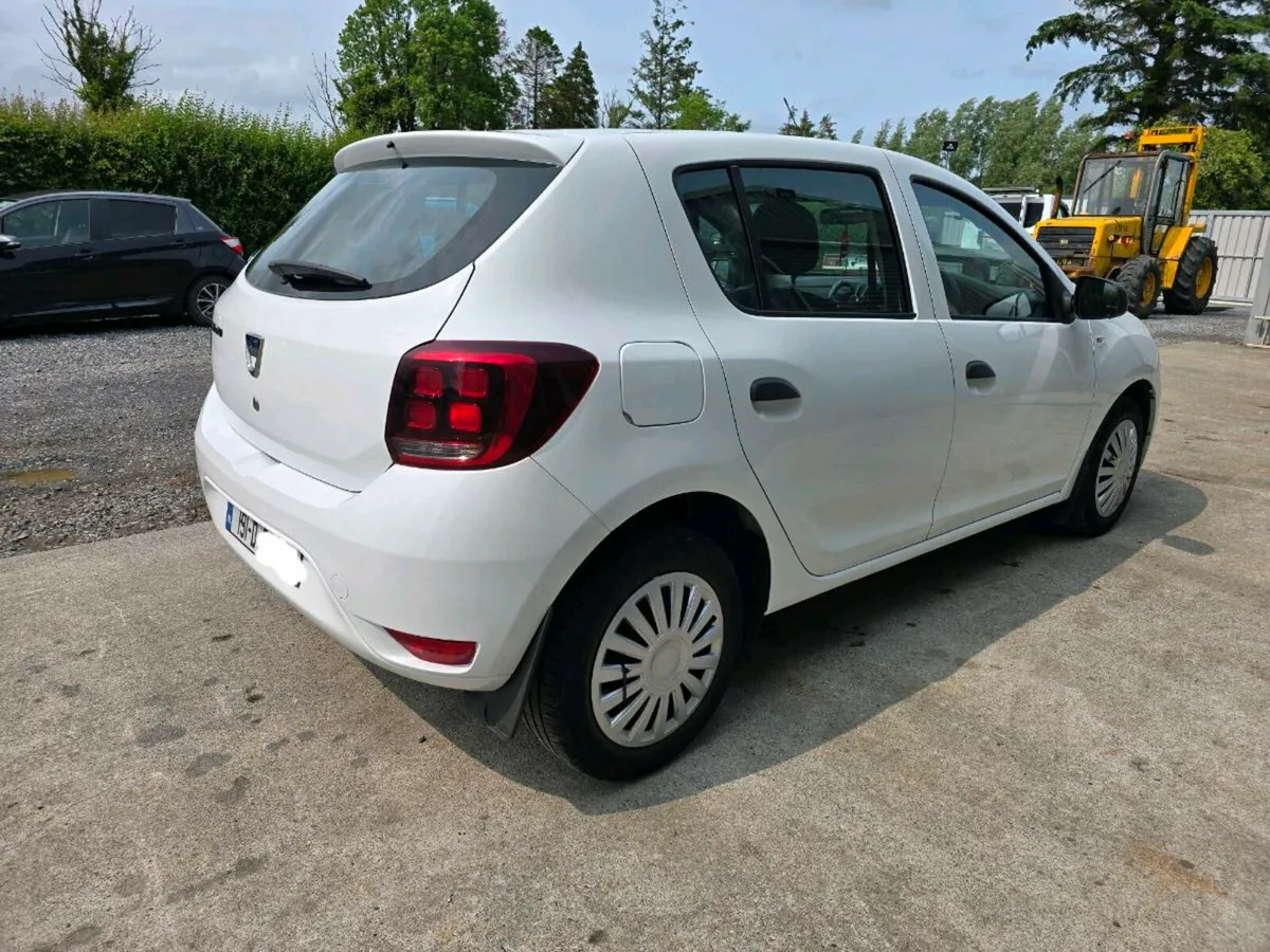 191 DACIA SANDERO - Image 4